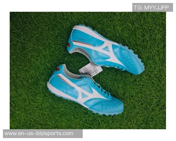 美津浓足球鞋专卖店全新开业专业推荐适合各类场地的高性能足球鞋 美津浓足球鞋专卖店全新开业专业推荐适合各类场地的高性能足球鞋